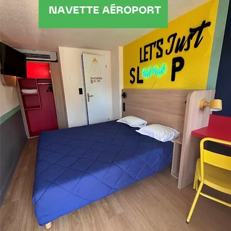 Premiere Classe Aeroport Marseille *