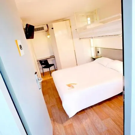 Premiere Classe Marseille Vitrolles Aéroport Hotel *